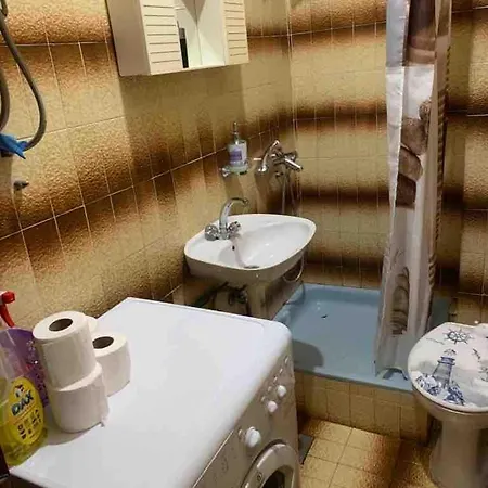 公寓 1 Bedroom Flat With Free Parking In B *