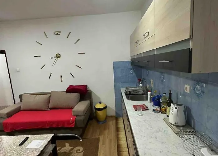 公寓 1 Bedroom Flat With Free Parking In B *